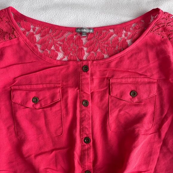 CHARLOTTE RUSSE BUTTON DOWN TOP - Picture 2 of 5